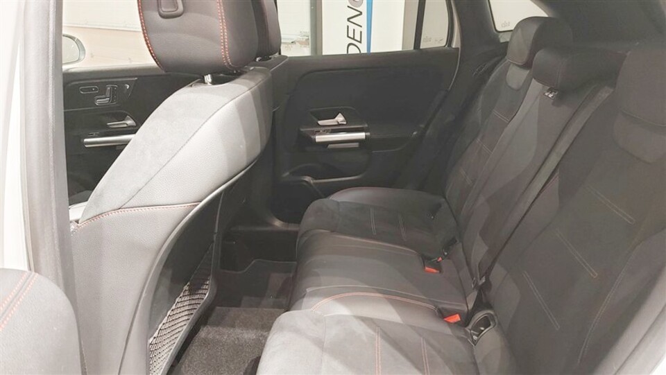 Mercedes-Benz GLA 220 D Automatic 4matic D Premium Plus 4matic MY 2024 Diesel