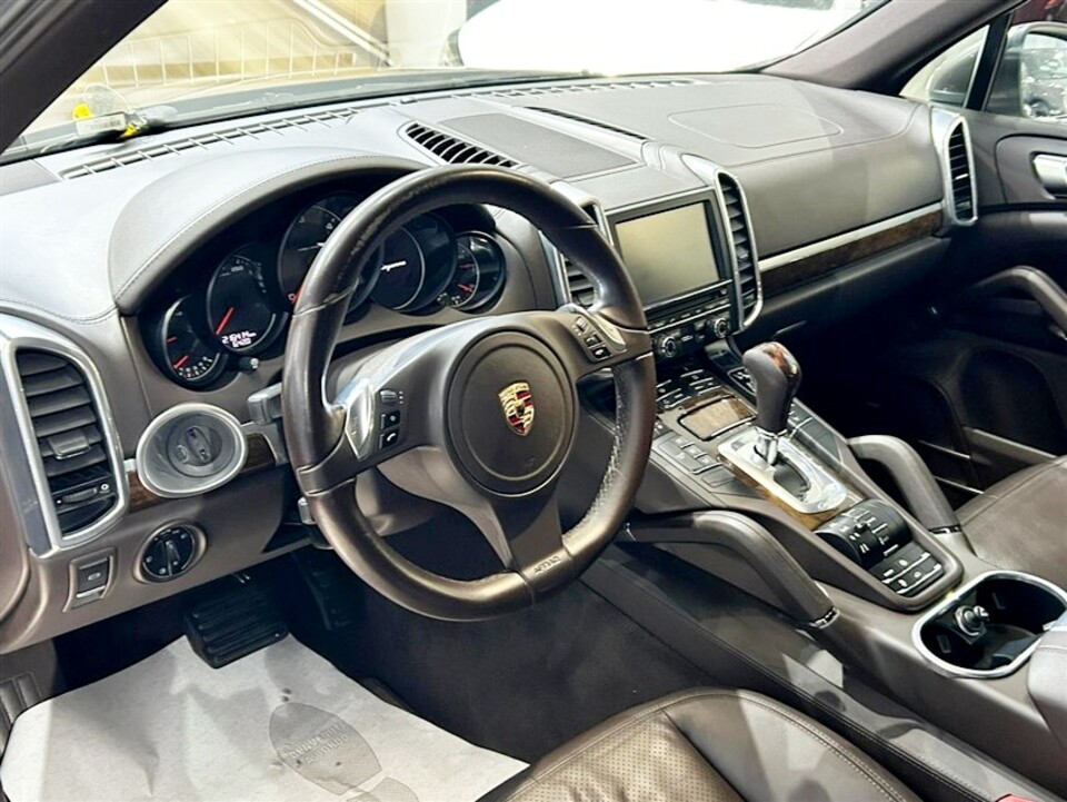 Porsche Cayenne 3.0 V6 tdi 245cv tiptronic Diesel