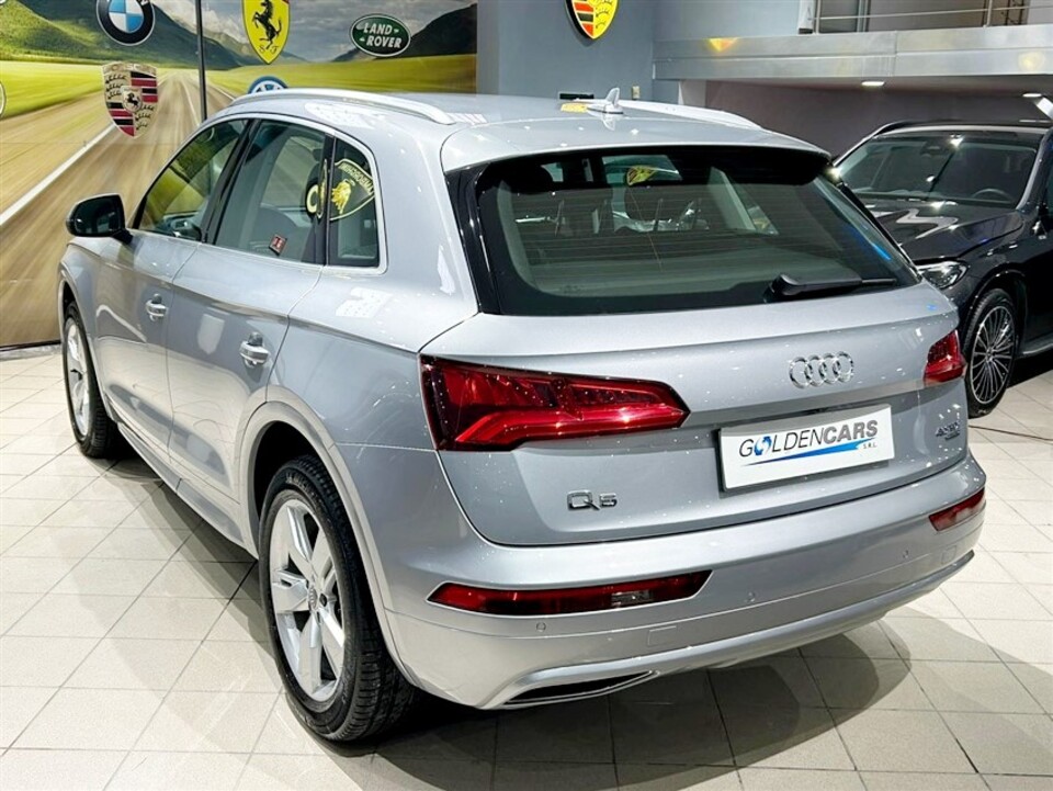 Audi Q5 40 2.0 tdi Business quattro 190cv s-tronic Diesel