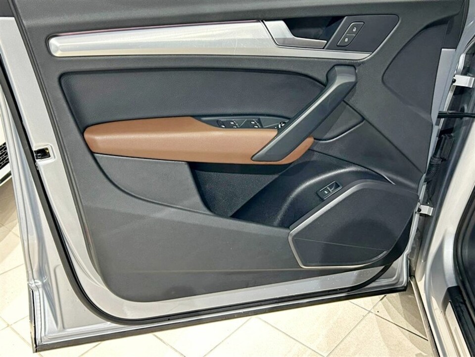 Audi Q5 40 2.0 tdi Business quattro 190cv s-tronic Diesel