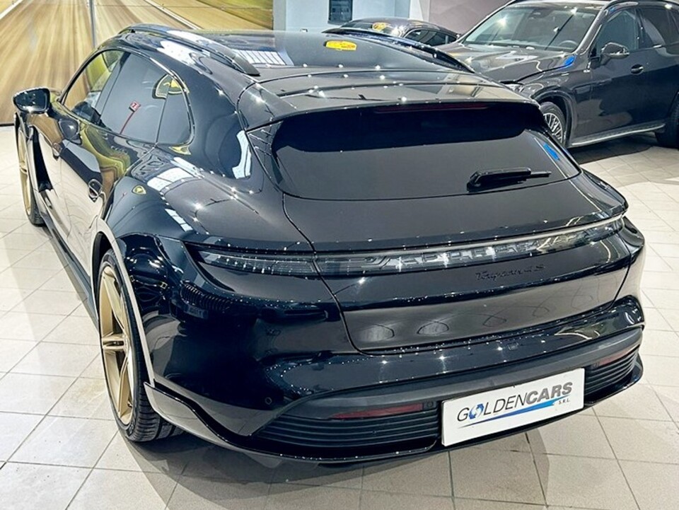Porsche Taycan 4S Sport turismo Elettrica