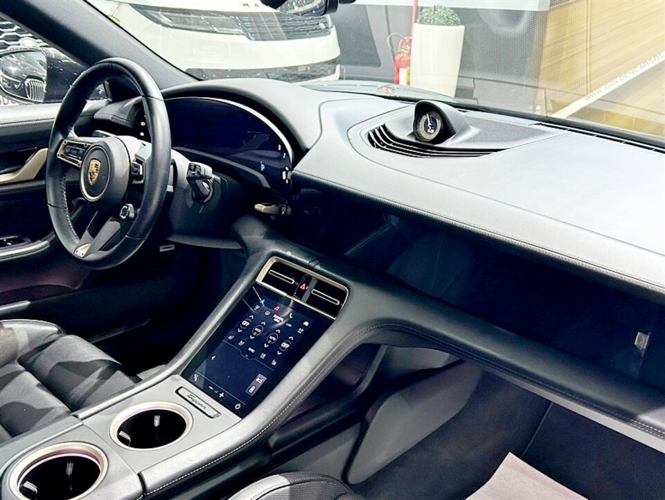 Porsche Taycan 4S Sport turismo Elettrica