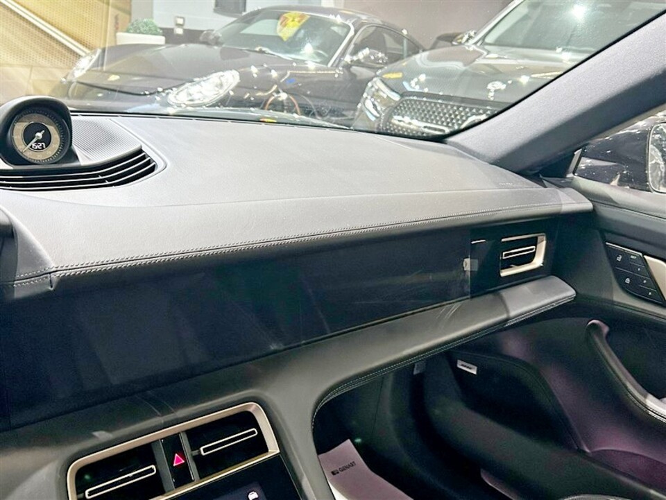 Porsche Taycan 4S Sport turismo Elettrica