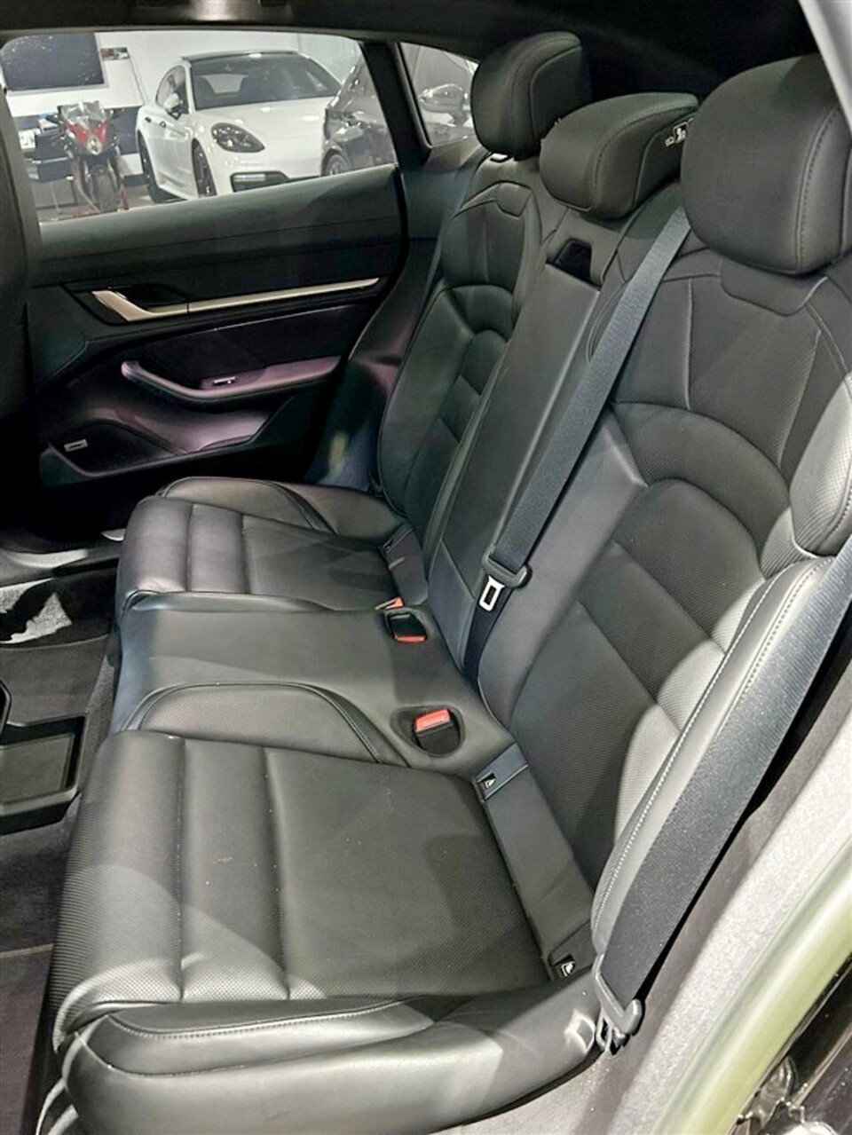 Porsche Taycan 4S Sport turismo Elettrica