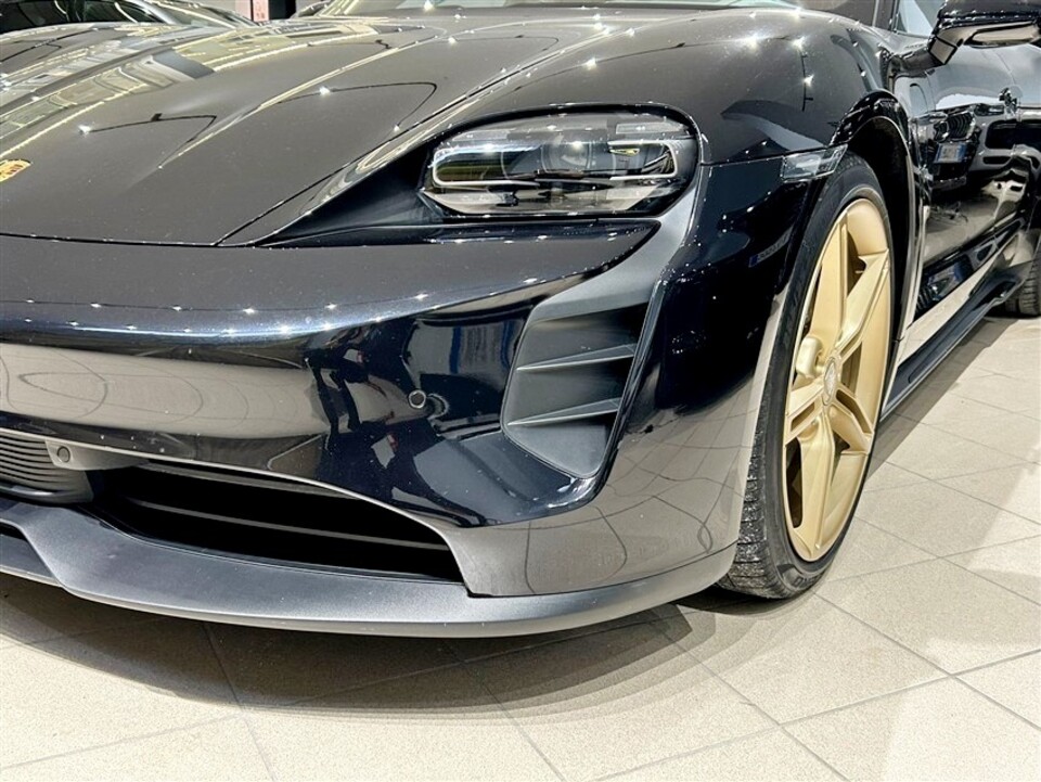 Porsche Taycan 4S Sport turismo Elettrica