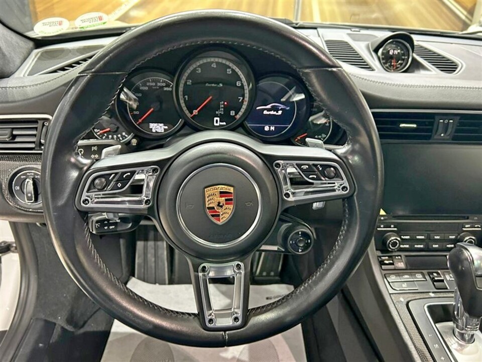 Porsche 911 Turbo S da 580 Cv Benzina