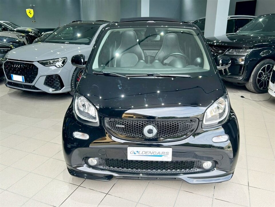 Smart Fortwo Cabrio 0.9 t Brabus 109cv twinamic Xclusive Benzina