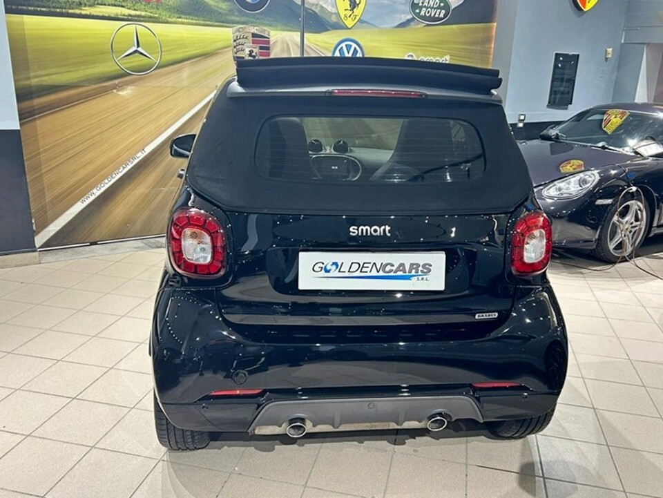 Smart Fortwo Cabrio 0.9 t Brabus 109cv twinamic Xclusive Benzina
