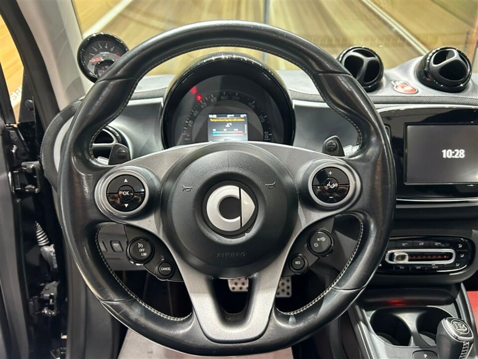 Smart Fortwo Cabrio 0.9 t Brabus 109cv twinamic Xclusive Benzina