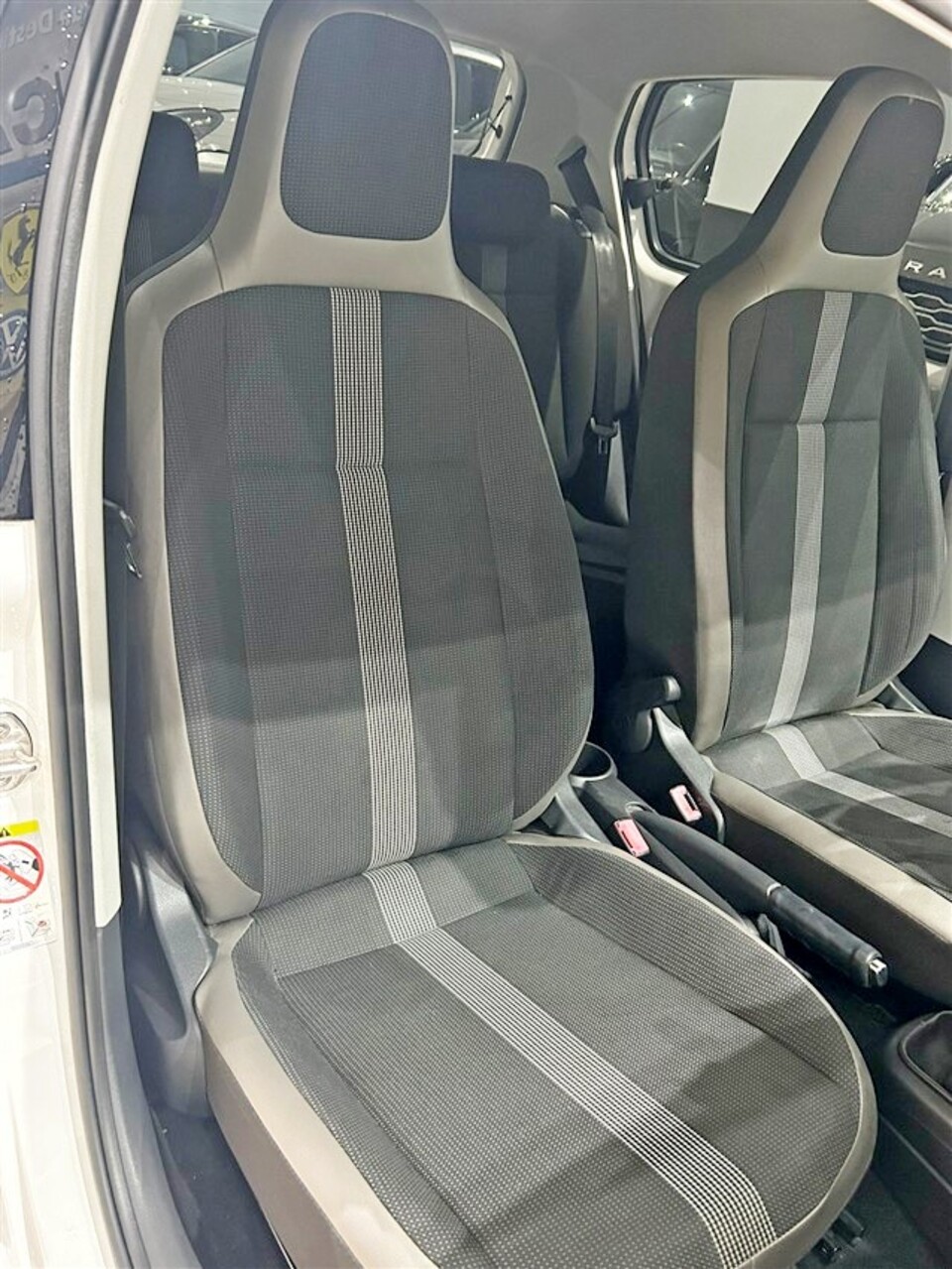 Volkswagen Up! 1.0 tsi High 90cv 5Pt Benzina