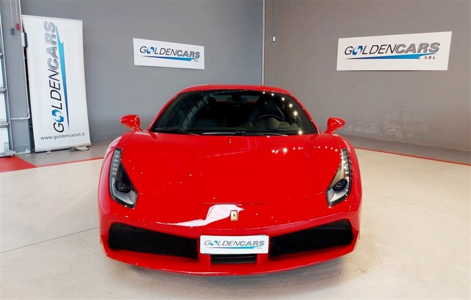 Ferrari 488 Coupe 3.9 GTB dct Benzina