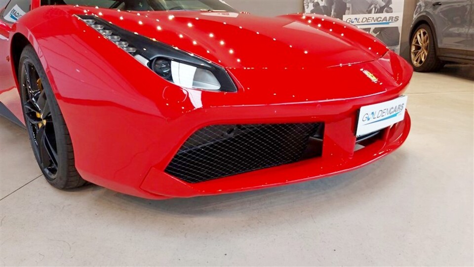 Ferrari 488 Coupe 3.9 GTB dct Benzina