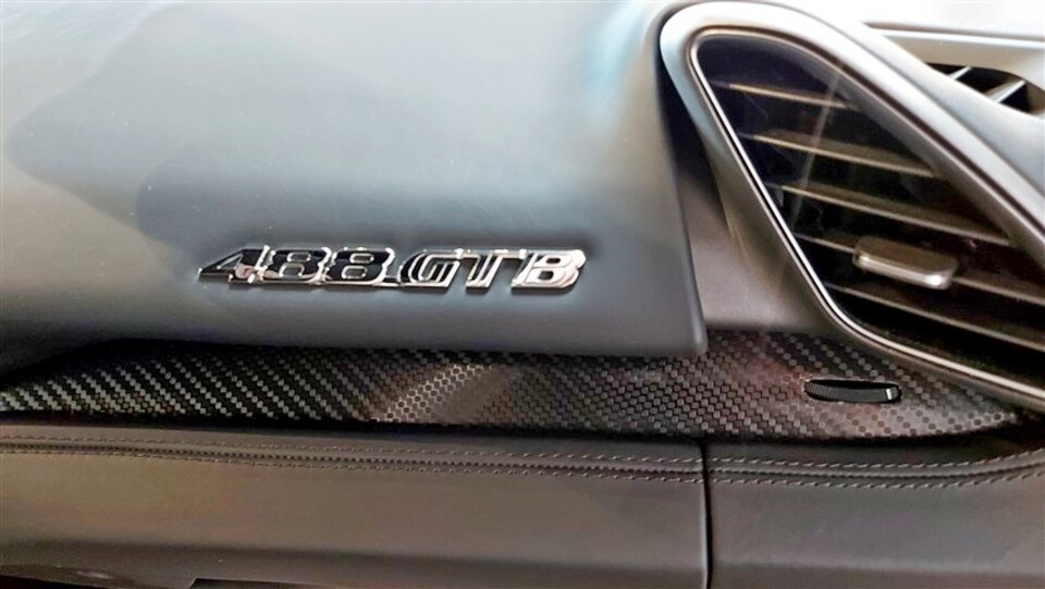 Ferrari 488 Coupe 3.9 GTB dct Benzina