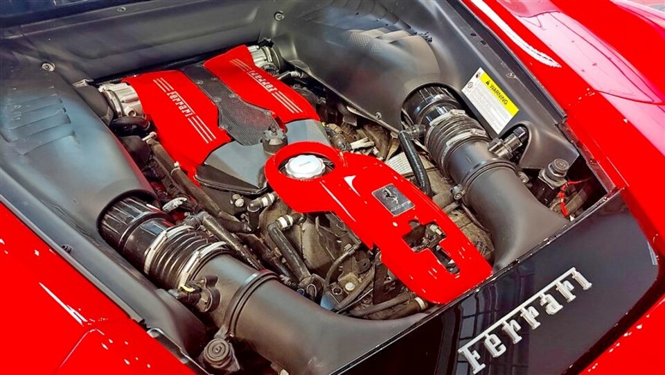 Ferrari 488 Coupe 3.9 GTB dct Benzina