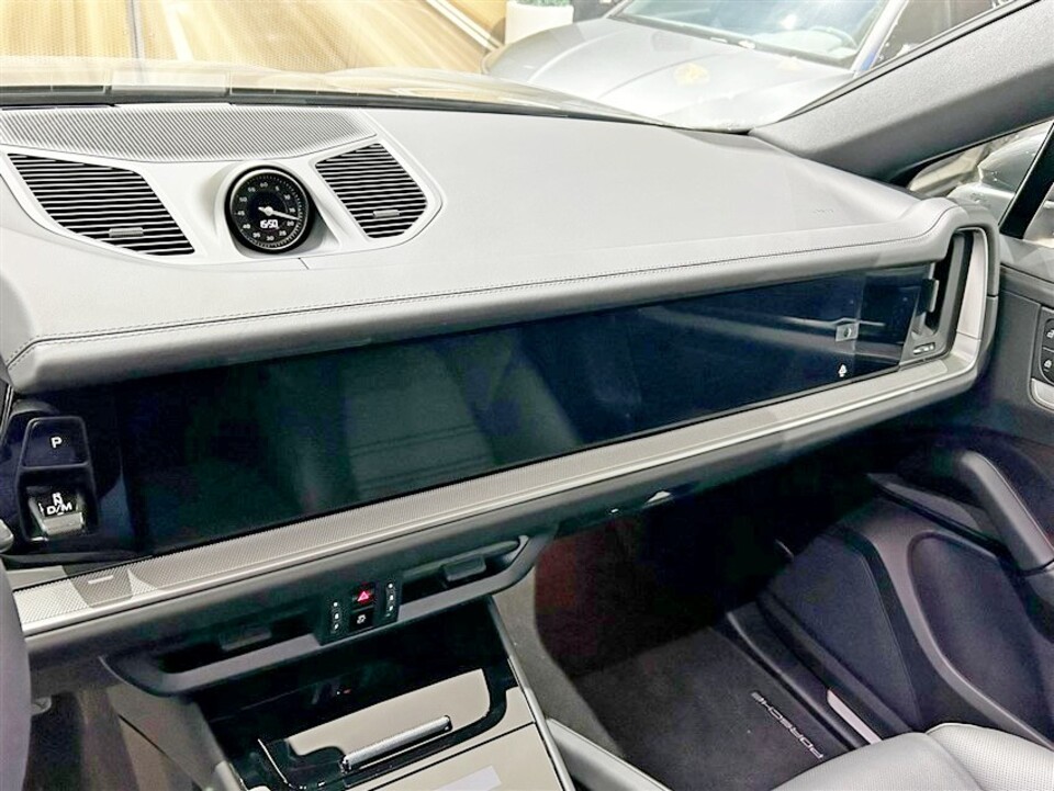 Porsche Cayenne Benzina