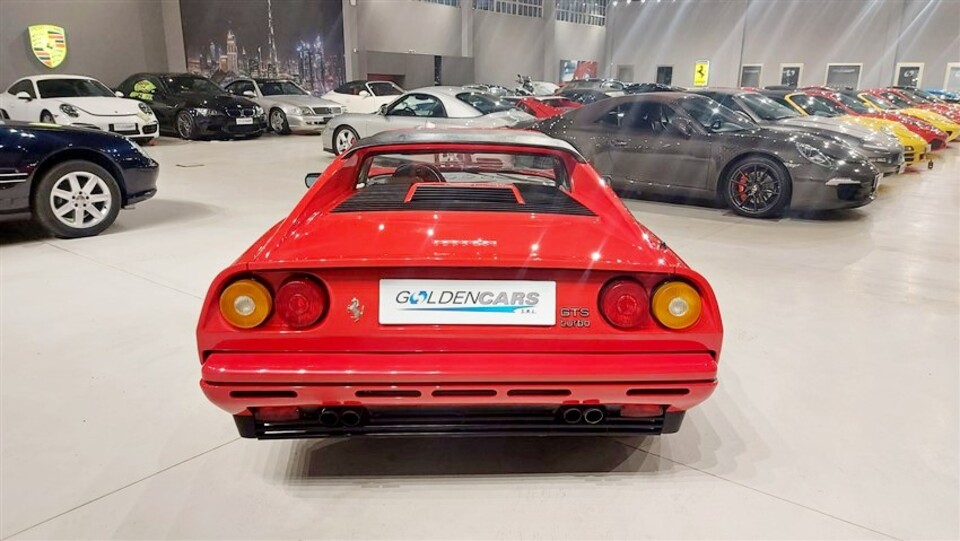 Ferrari 208 2.0 turbo GTS 254cv Benzina