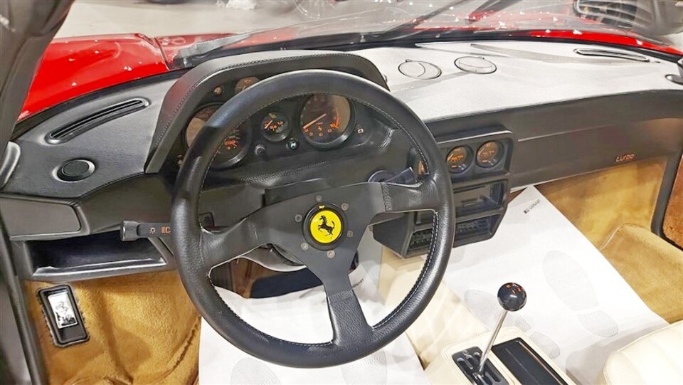Ferrari 208 2.0 turbo GTS 254cv Benzina