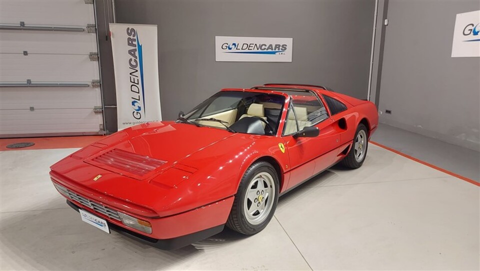 Ferrari 208 2.0 turbo GTS 254cv Benzina