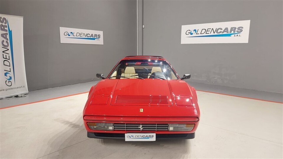 Ferrari 208 2.0 turbo GTS 254cv Benzina