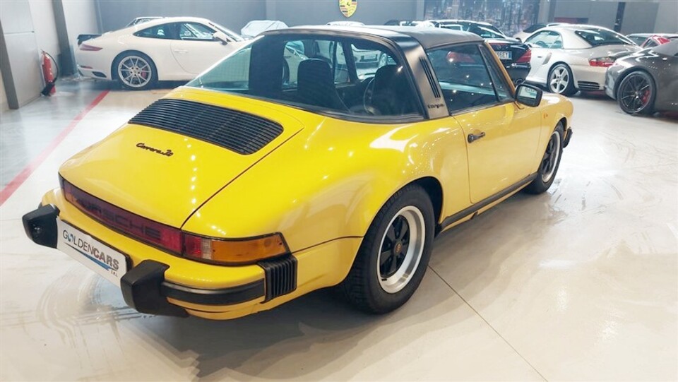 Porsche 911 Carrera 3.0 Targa Benzina