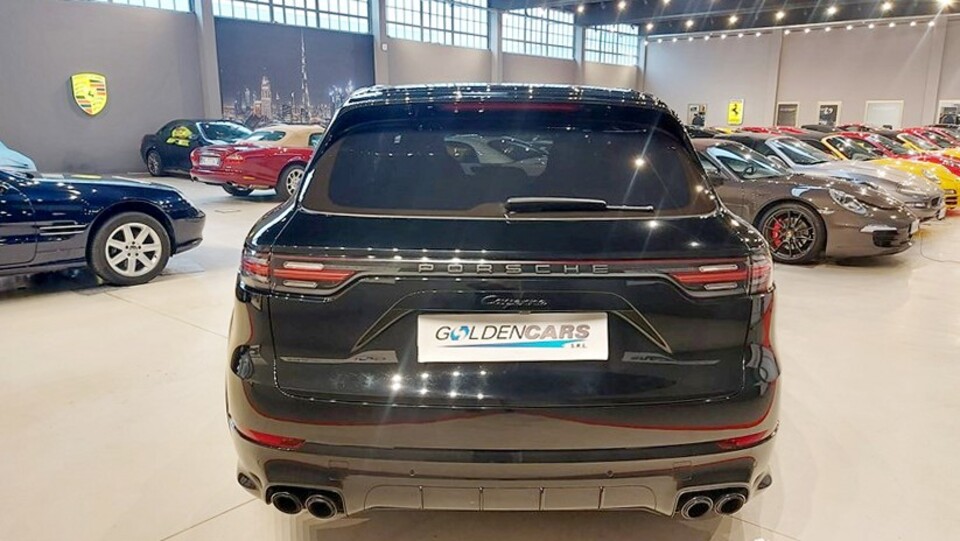 Porsche Cayenne 3.0 e-hybrid tiptronic Elettrica / Benzina