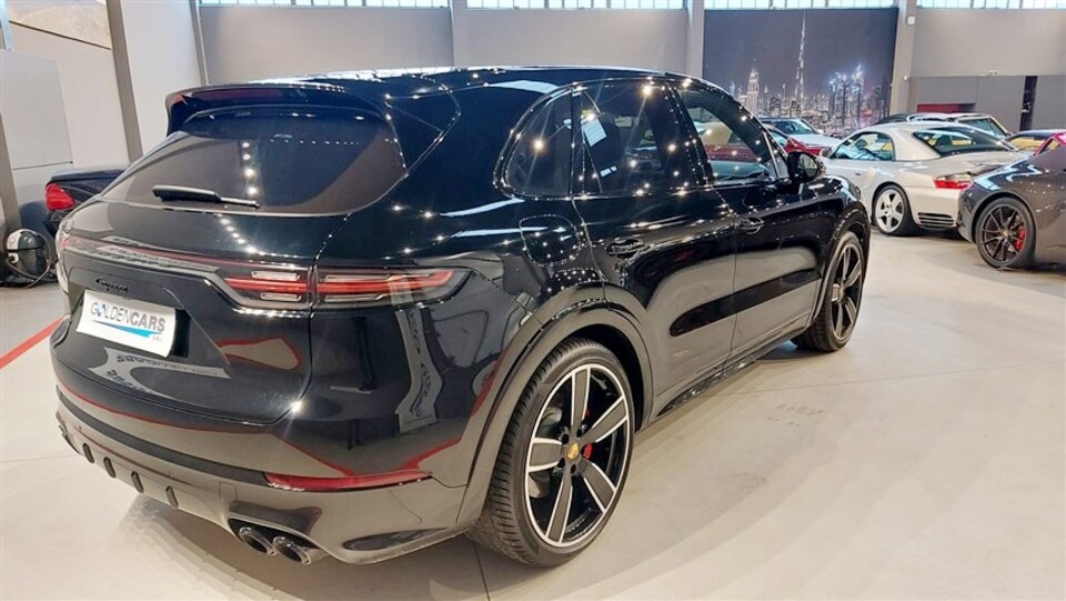 Porsche Cayenne 3.0 e-hybrid tiptronic Elettrica / Benzina