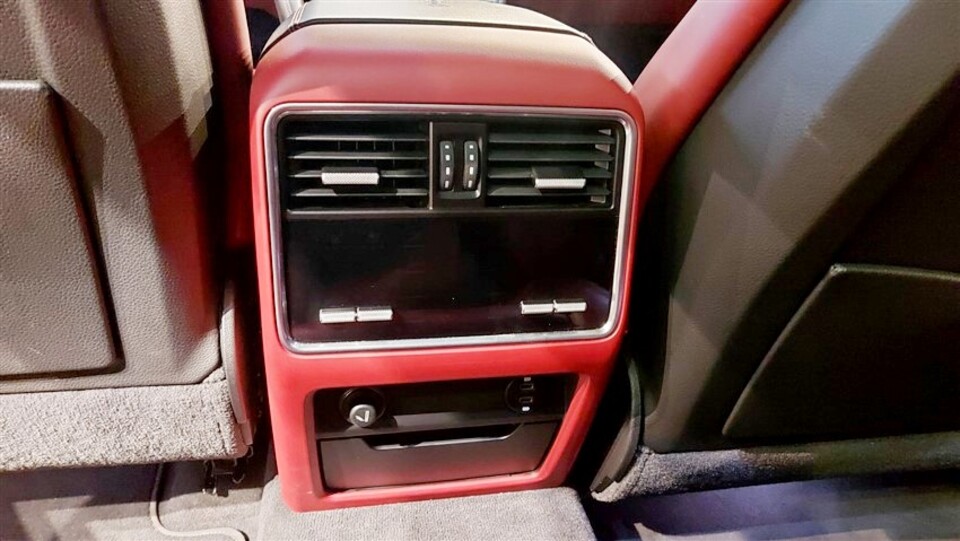 Porsche Cayenne 3.0 e-hybrid tiptronic Elettrica / Benzina