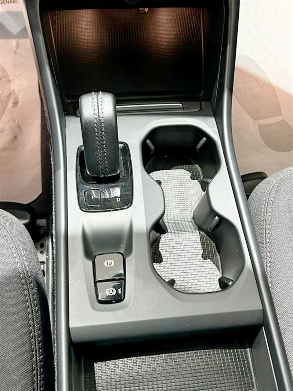 Volvo XC40 1.5 t5 phev Inscription auto my21 Elettrica / Benzina