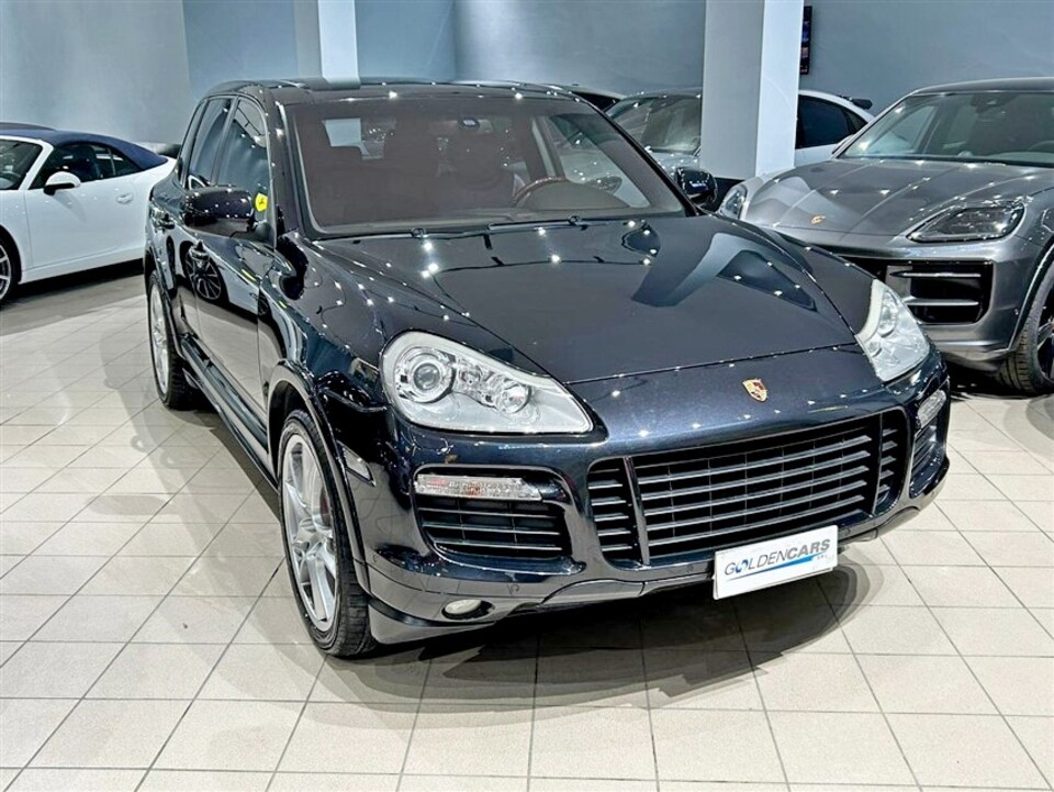 Porsche Cayenne 4.8 GTS da 405 Cv Benzina