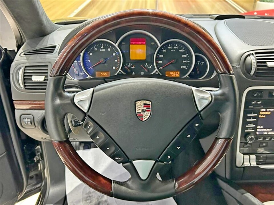 Porsche Cayenne 4.8 GTS da 405 Cv Benzina