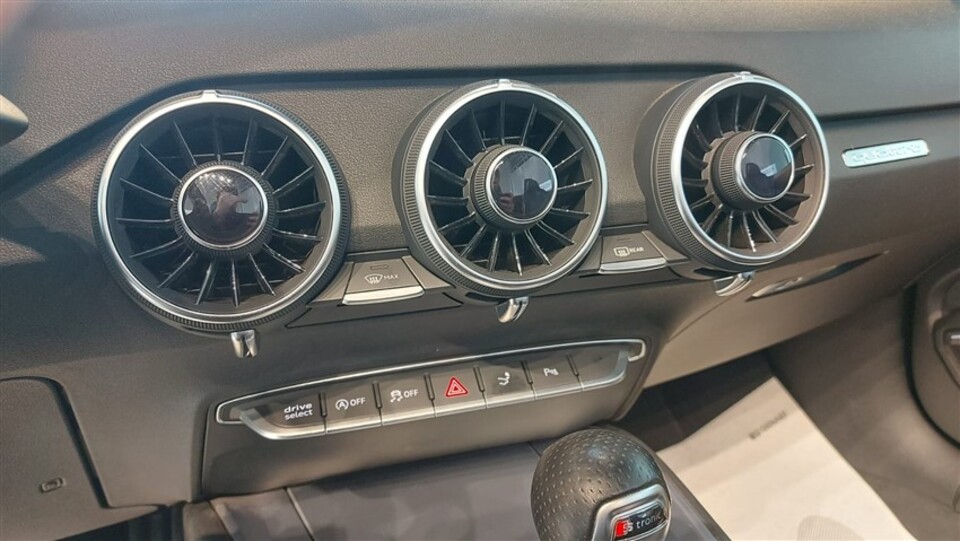 Audi TT Roadster 2.0 tfsi quattro s-tronic Benzina