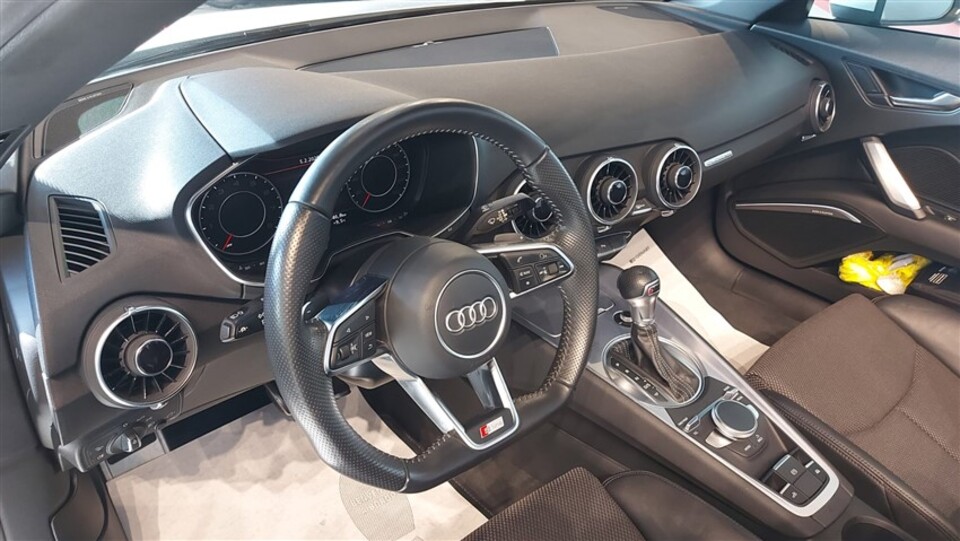Audi TT Roadster 2.0 tfsi quattro s-tronic Benzina