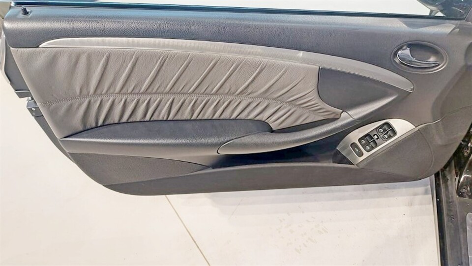 Mercedes-Benz CLK 200 kompr. Avantgarde Benzina