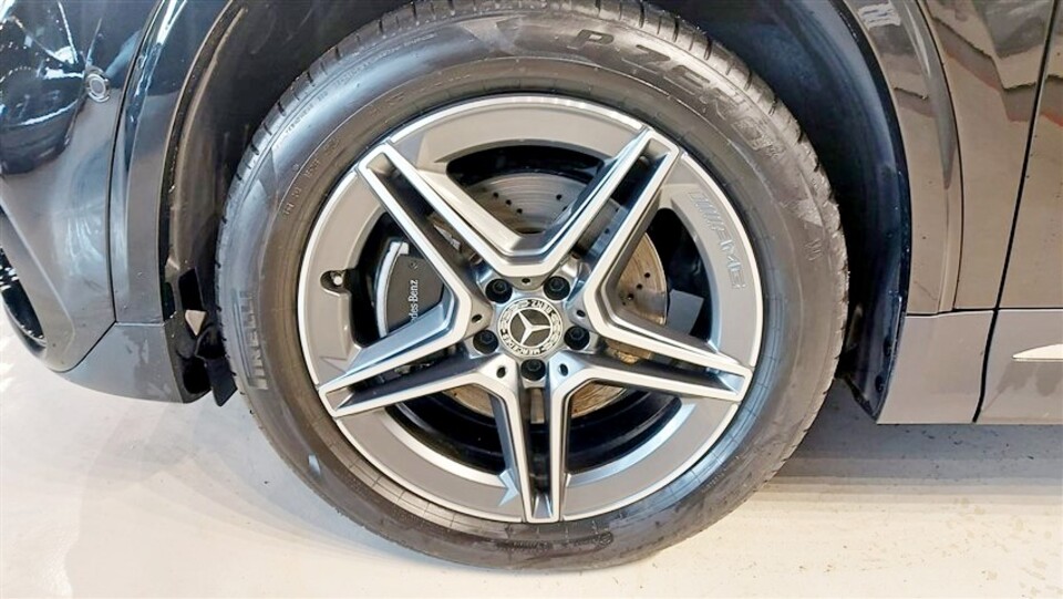 Mercedes-Benz GLA 200 D 200 d Automatic AMG Line Premium Plus Diesel