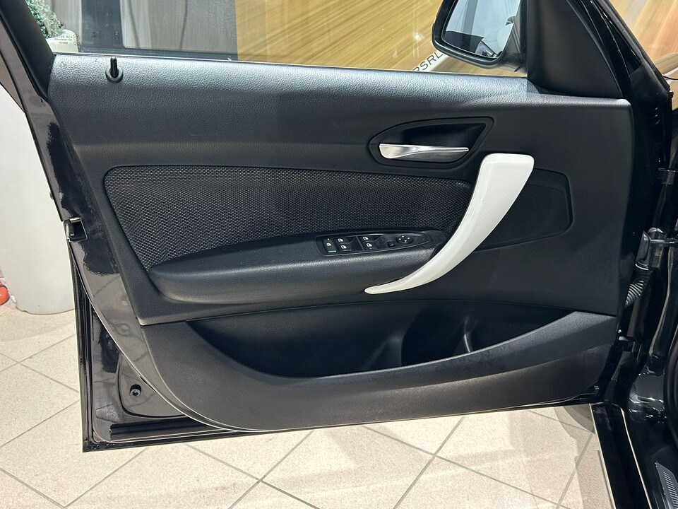 BMW 116 116D Urban Line ideale per neopatentati Diesel