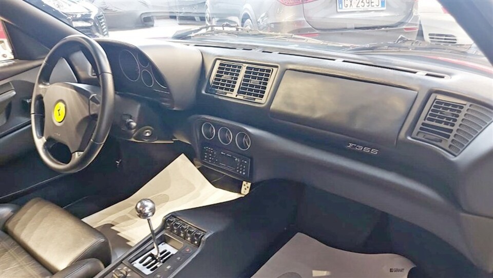 Ferrari F355 berlinetta First Paint Benzina