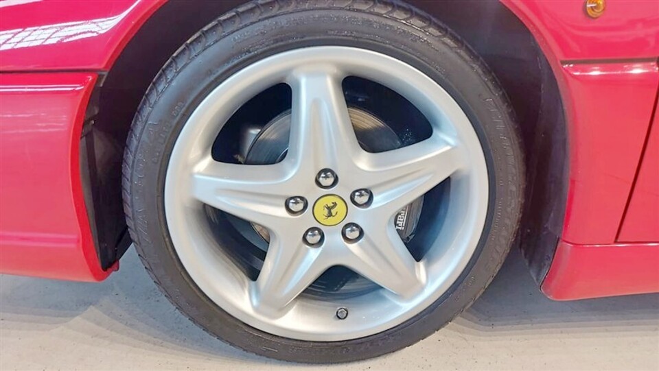 Ferrari F355 berlinetta First Paint Benzina