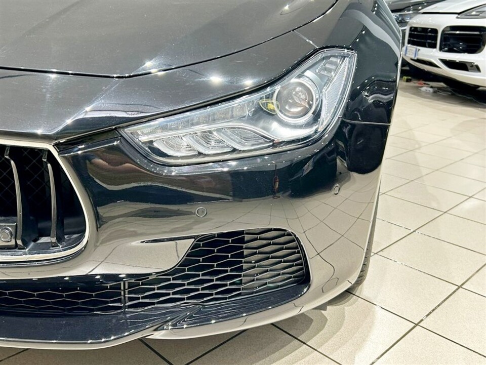 Maserati Ghibli 3.0 V6 ds 275cv auto Diesel