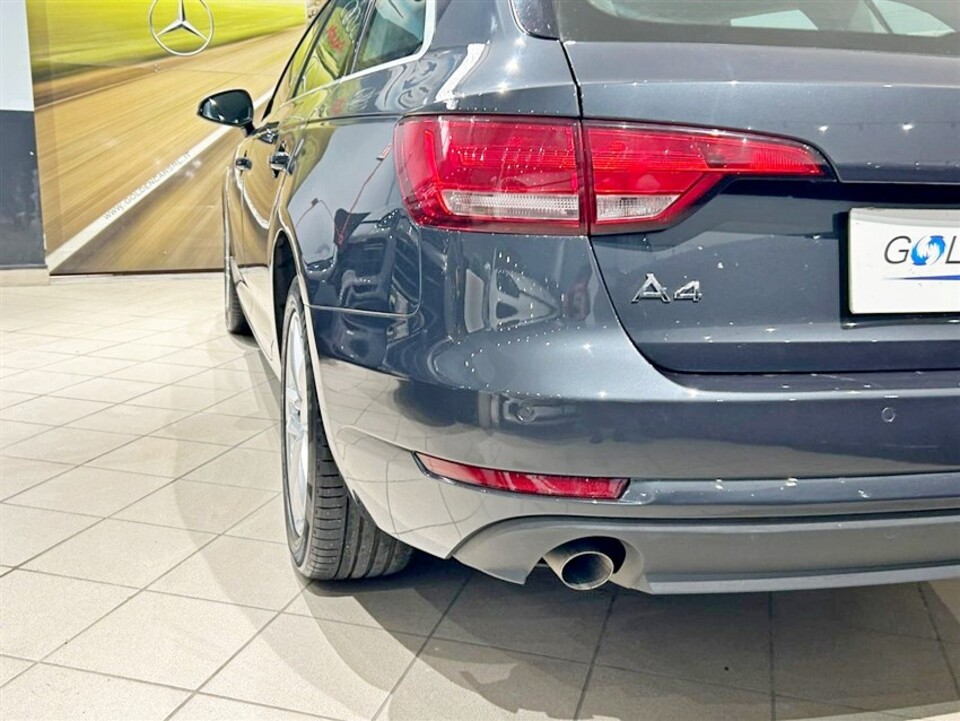 Audi A4 Avant Avant 35 2.0 tdi 150cv s-tronic Diesel