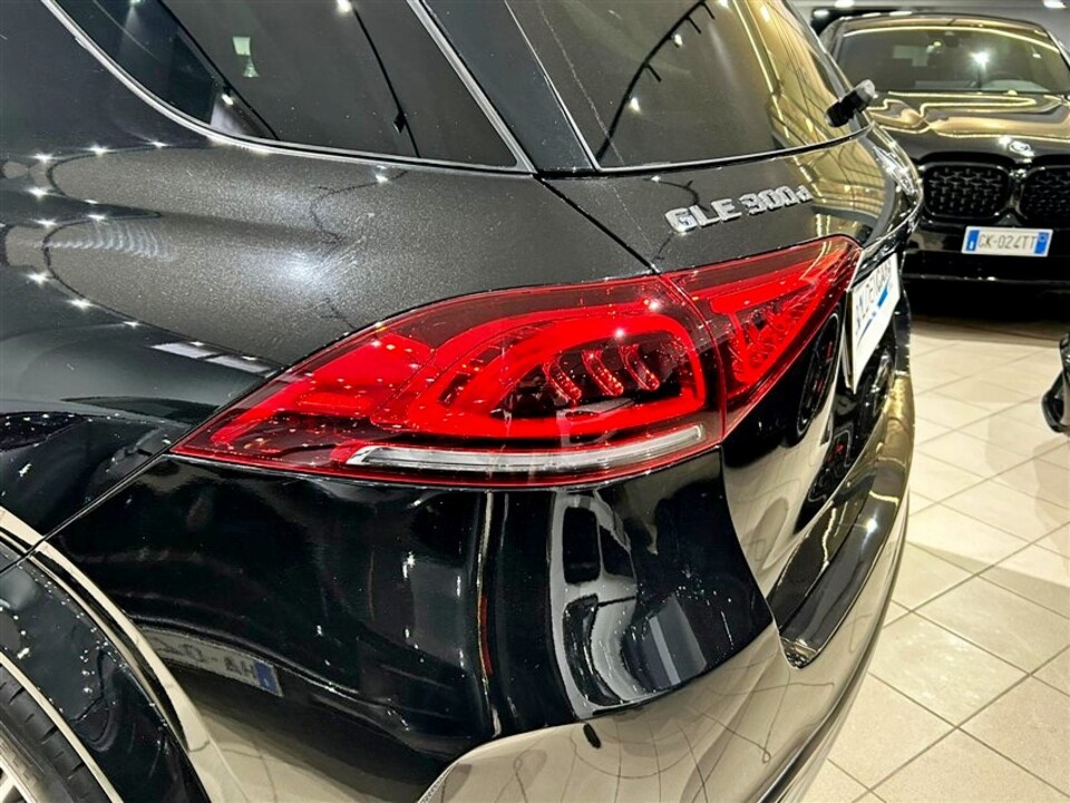 Mercedes-Benz GLE d mhev Premium 4matic auto Elettrica / Diesel