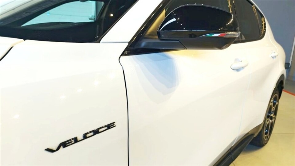 Alfa Romeo Tonale 1.5 hybrid Veloce 160cv tct7 Elettrica / Benzina