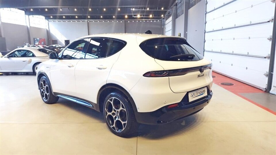 Alfa Romeo Tonale 1.5 hybrid Veloce 160cv tct7 Elettrica / Benzina