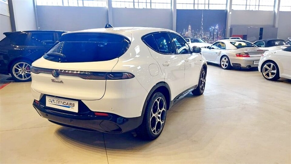 Alfa Romeo Tonale 1.5 hybrid Veloce 160cv tct7 Elettrica / Benzina
