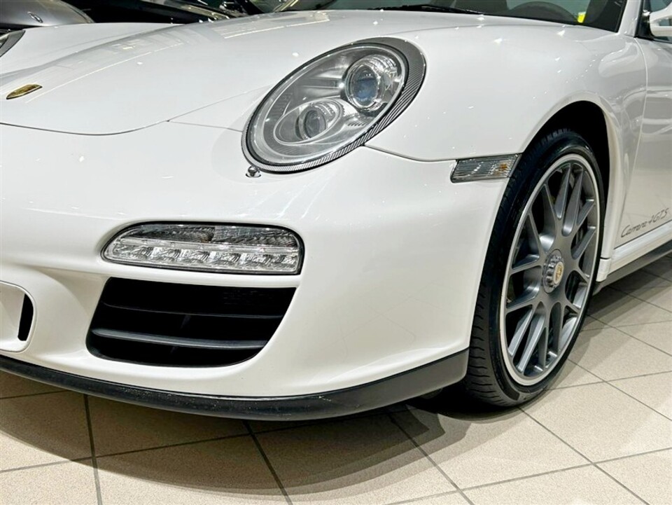 Porsche 911 Coupe 3.8 Carrera 4 GTS Benzina