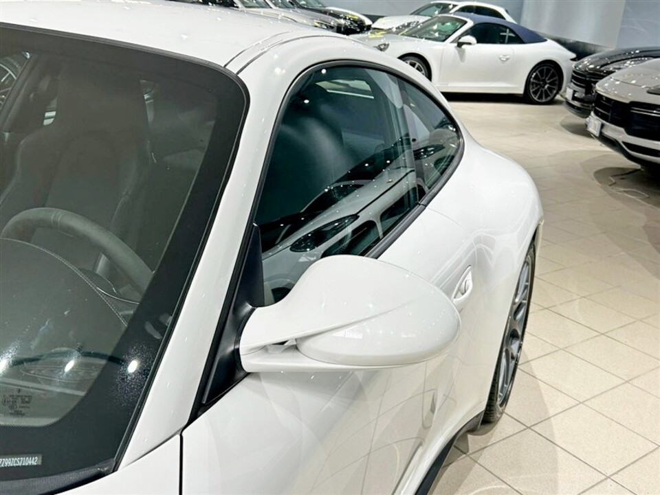 Porsche 911 Coupe 3.8 Carrera 4 GTS Benzina