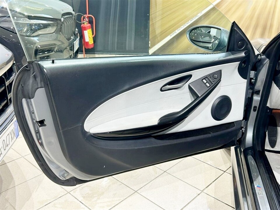 BMW M6 Coupè V 10 COUPé da 507 Cv Benzina