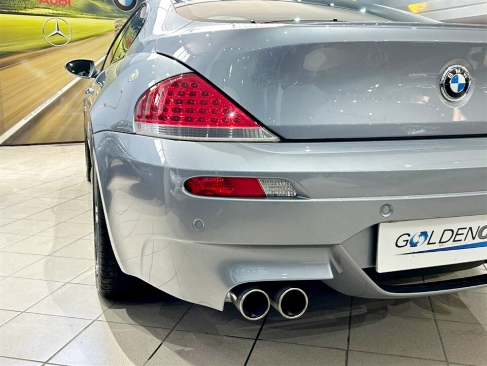 BMW M6 Coupè V 10 COUPé da 507 Cv Benzina