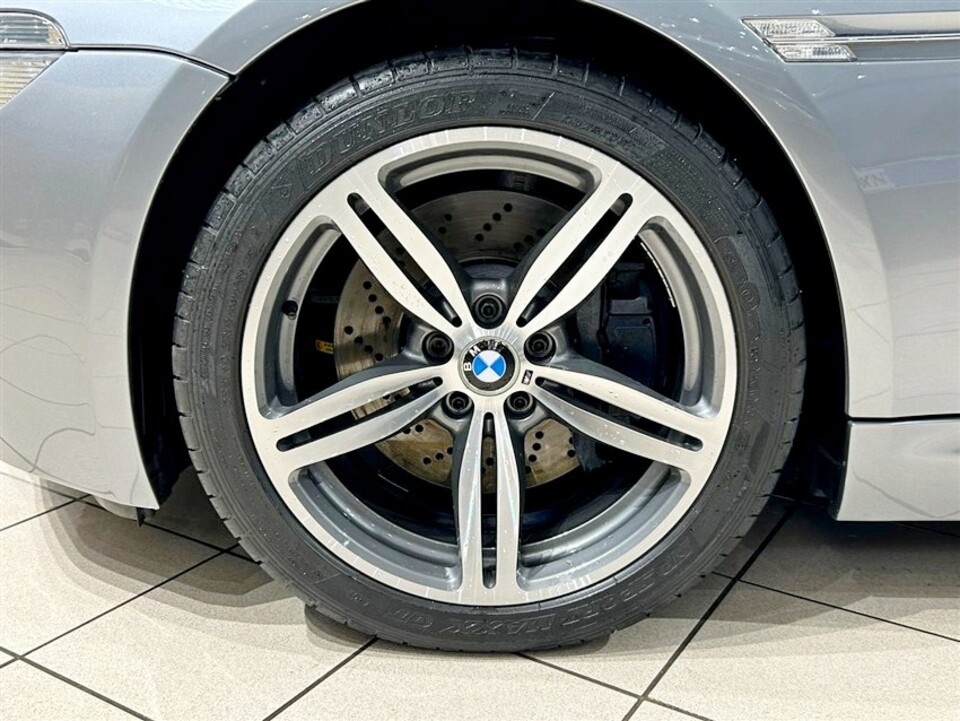 BMW M6 Coupè V 10 COUPé da 507 Cv Benzina