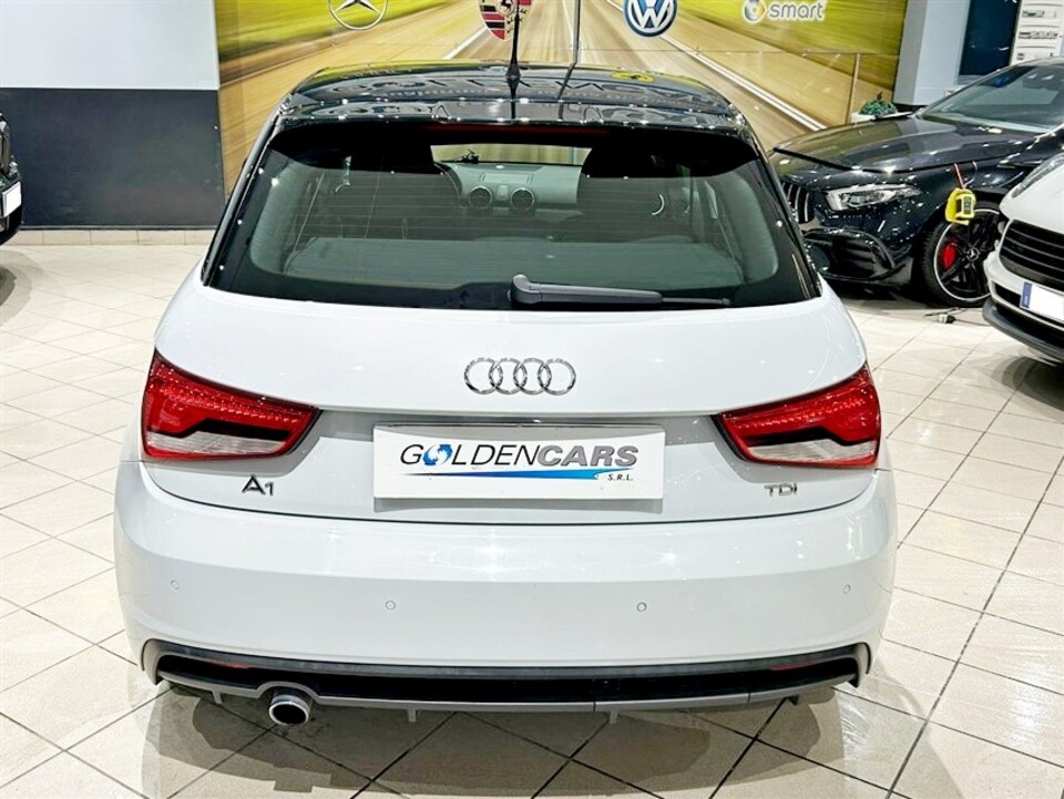 Audi A1 Sportback 1.4 tdi Attraction s-tronic Diesel