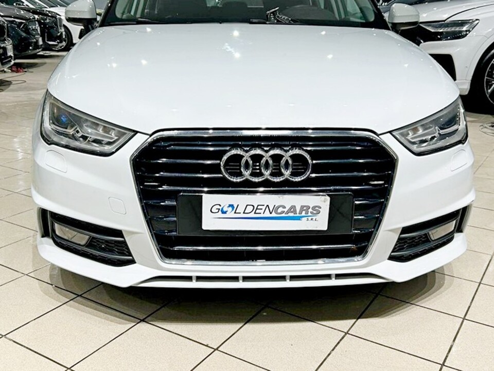 Audi A1 Sportback 1.4 tdi Attraction s-tronic Diesel
